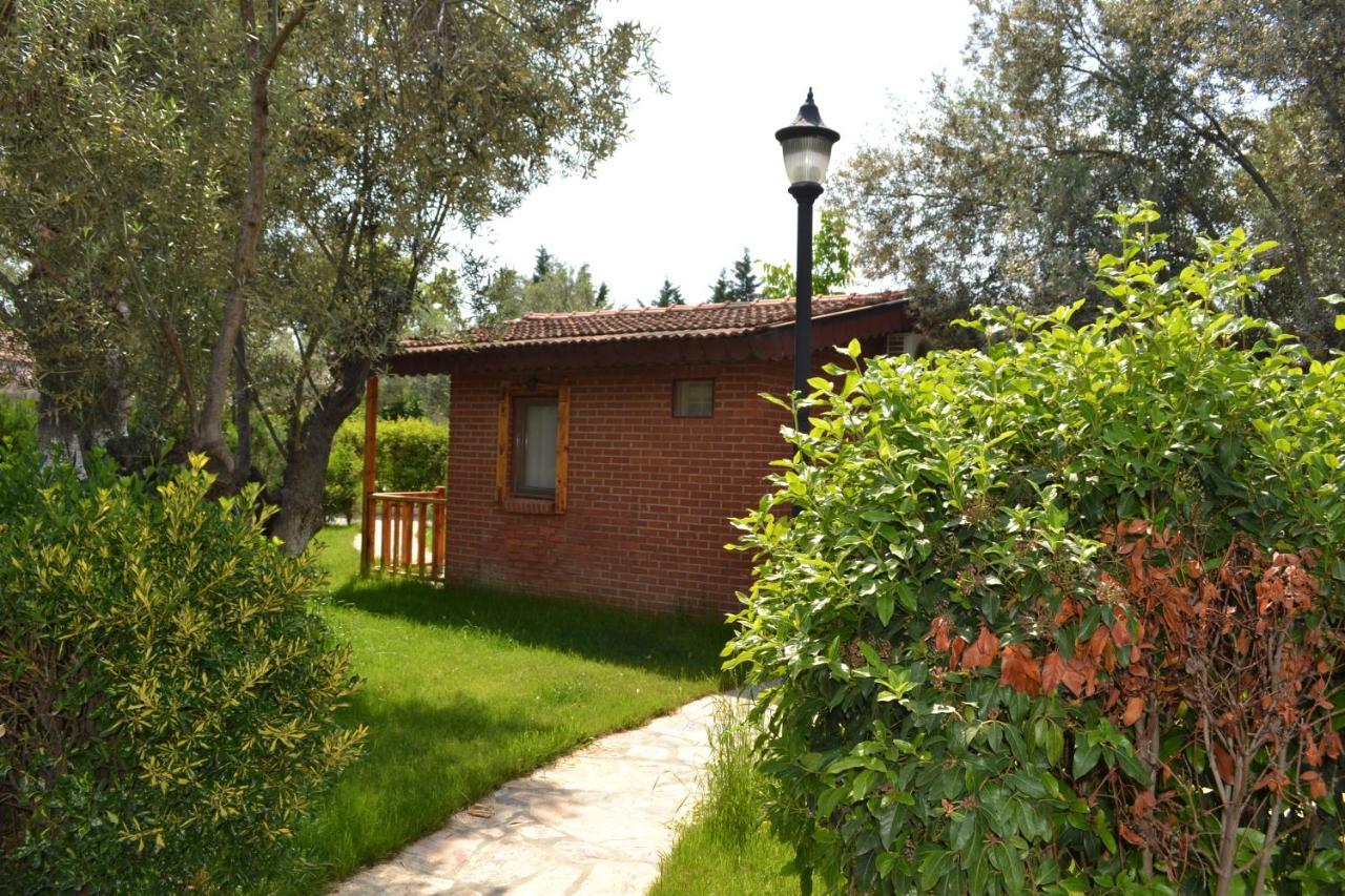 Kervan Tatil Koeyue Edremit  Exterior photo