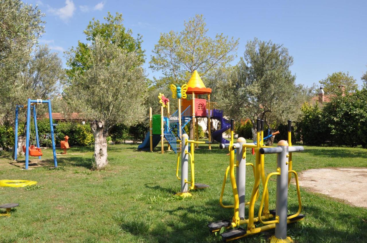 Kervan Tatil Koeyue Edremit  Exterior photo